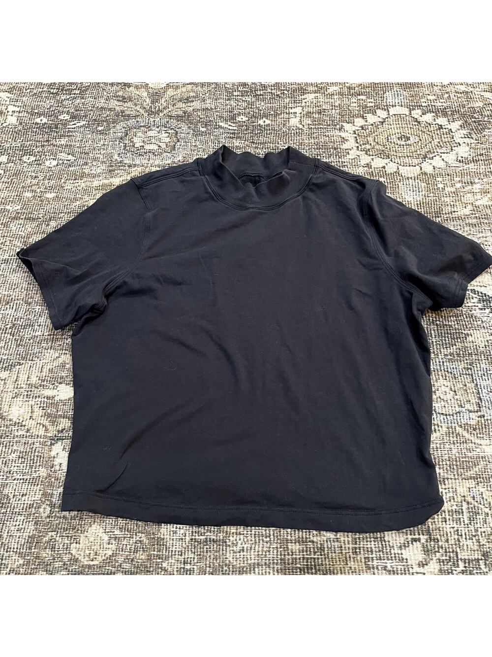 Lululemon Kitsilano Mock Neck Short Sleeve Tee Black Women's Size 6